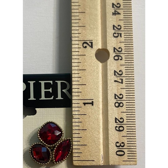 Napier Vintage Red Rhinestone Gold Tone Clip On Earrings NOS - Picture 2 of 5